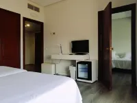 Mir Octavio Hotels in Algeciras
