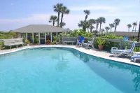 Beachfront Bed & Breakfast - Beach