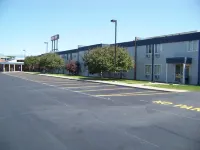 Aero Inn - parking