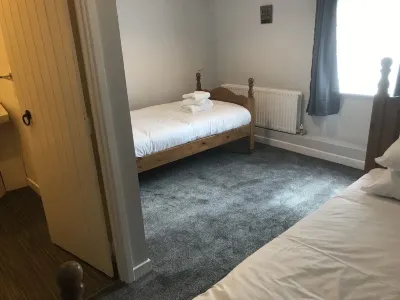 The Kicking Dickey Hotels in Dunmow