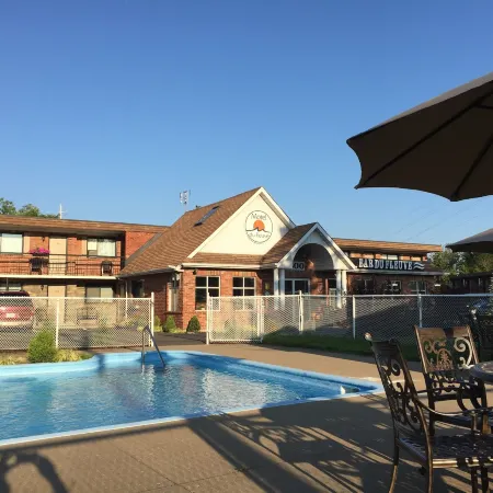 Motel et Appartements du Fleuve