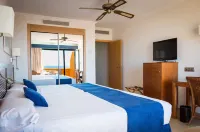 Playamarina Hotels in Costa Occidental