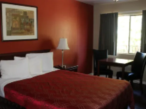 アメリカズ ベスト バリュー イン ケルソー ケルソーのホテル