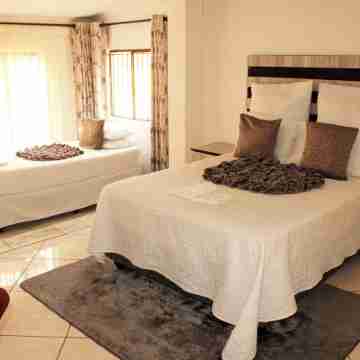 Meredale Lodge Rooms