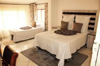 Meredale Lodge Hotels near Gold Reef City Theme Park