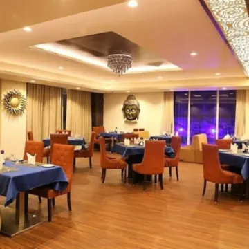 Hotel 5 Flowers Ananta Elite