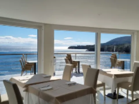 普拉塞酒店 厄爾巴島酒店