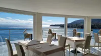 Hotel Plaza Hotels in Mola