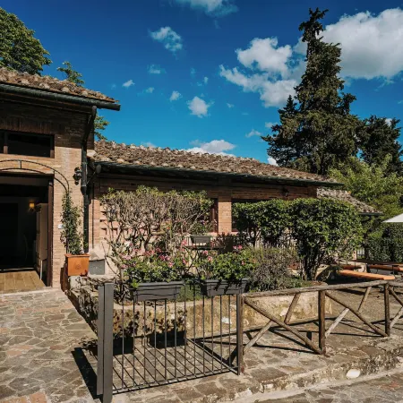Borgo Il Poggiaccio Residence