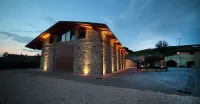 Azienda Agricola A Bonacchi Caparzo Winery 주변 호텔