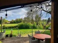 The Carpenters Arms Hotels in Kingsclere