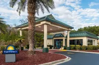 Days Inn by Wyndham Richmond Hill/Savannah Отели в г. Ричмонд Хилл