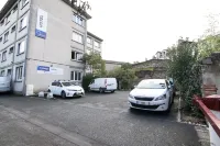 The Originals City, Hôtel Rive Droite, Albi "Quartier Madeleine" - parking