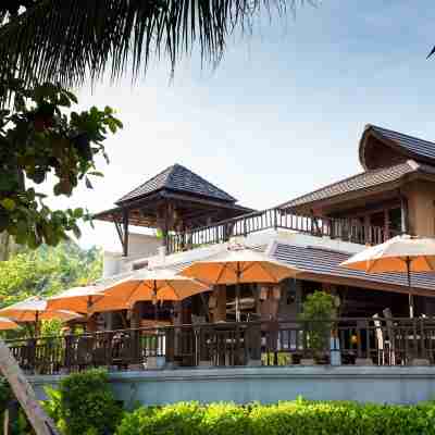 Maehaad Bay Resort Hotel Exterior