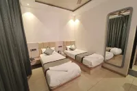潘達裡普拉姆宮殿 ISKCON Pandharpur, Sri Sri Radha Pandharinath Temple附近的飯店