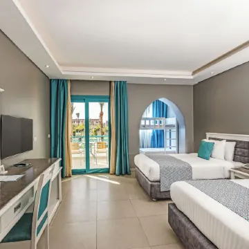 Sunrise Garden Beach Resort
