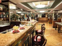سانتا باربرا هوتل Hotels near روغوريتو