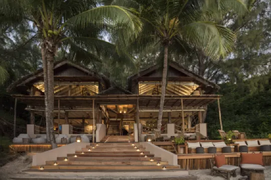 康斯丹薩哈班其娜 酒店