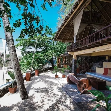 La Luz Beach Resort Отели в г. Сан Хуан