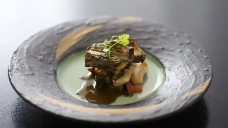 Kaichoen Отели рядом с достопримечательностью «Kaike Hot Spring Shrine»