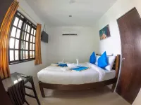 Blue Ribbon Dive Resort - balcony