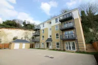 Hertford Serviced Apartments by Paymán Club Các khách sạn gần Place House Hall
