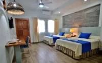 Hotel Casazul - balcony