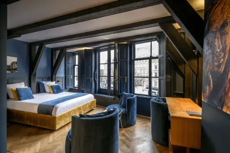 Cty Books Отели рядом с достопримечательностью «Лейденський ботанічний сад»