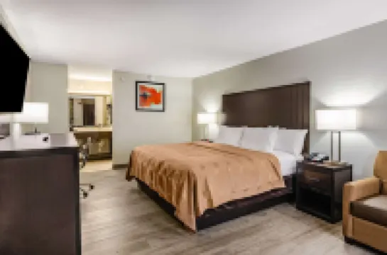 ควอลิตี้ อินน์ บริสตอล พินนาเคิล แอเรีย โรงแรมในบริสตอล