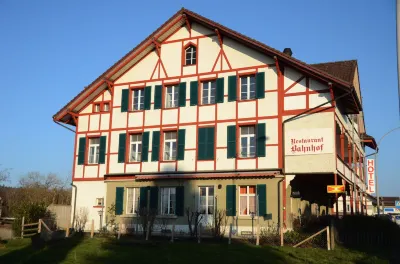 Hotel Restaurant Bahnhof Hotels in Schupfen