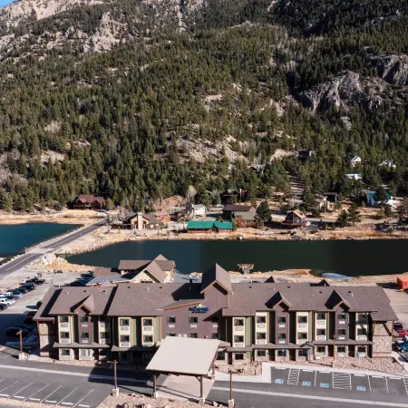 Microtel Inn & Suites by Wyndham Georgetown Lake