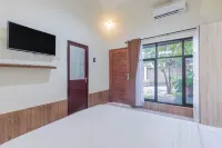 Asri Guesthouse Hotels in Sikur