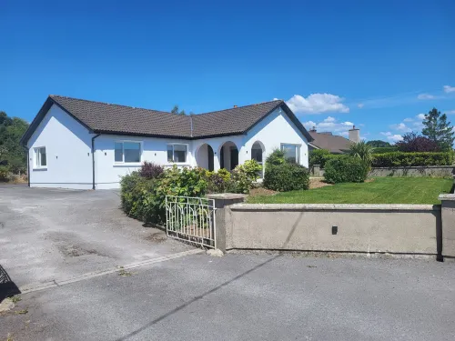 Luxurious 4-Bed House in Tipperary Town - 3-Sterne