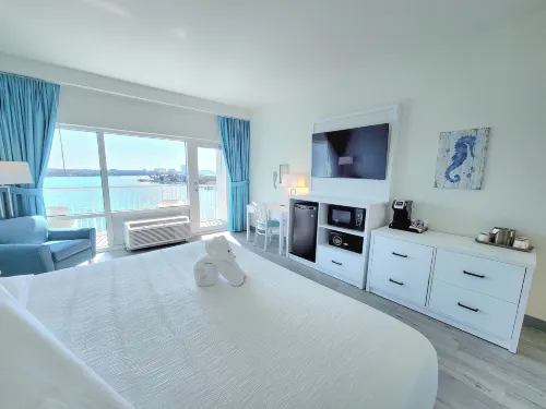 ChartHouse Clearwater Beach Marina Hotel - Resorts