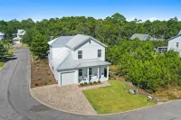 30A Beach House - Casa Brisa - Parking