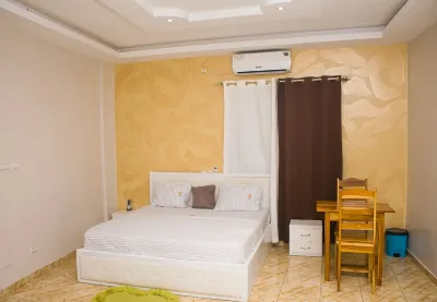 Luxury Palace Hotels near Legbassito