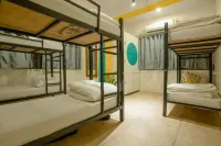 Locomo Express - Stay Work Eat Hoteles en 