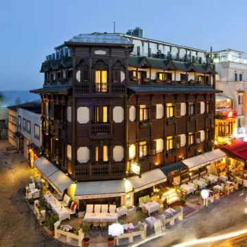 GLK Premier Acropol Suites & Spa Hotel berhampiran Akbiyik Street