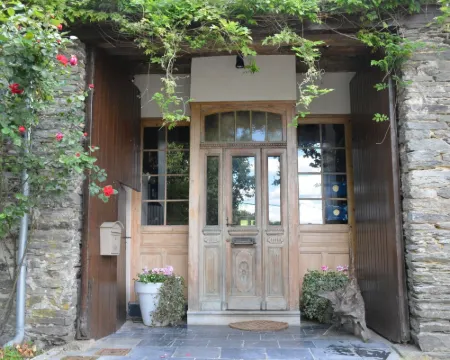 House Full of Charm & Comfort, Great Calm, Large Sauna, Large Hot Tub Hotels in Bievre