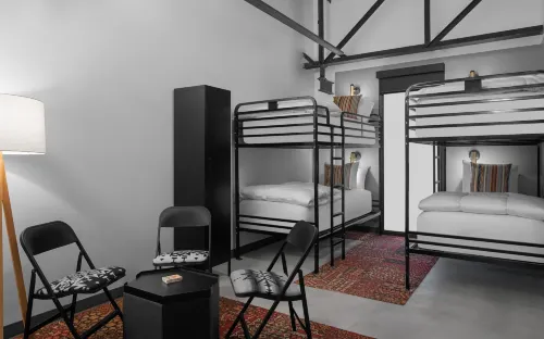 Bposhtels SLC - Hostales