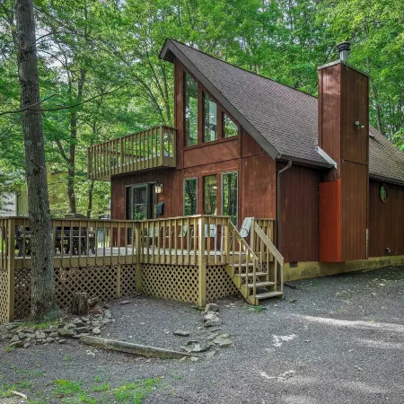 7Mins to Skiing Fire Pit Game Table Lake Access Hygge Home by AvantStay