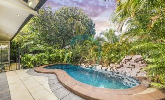 Zen Treetops Private Pool Outdoor Dining