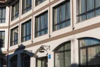 Hiru Uhinak Hotels in Deba