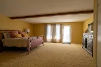 Luxury Wisp Village Townhome