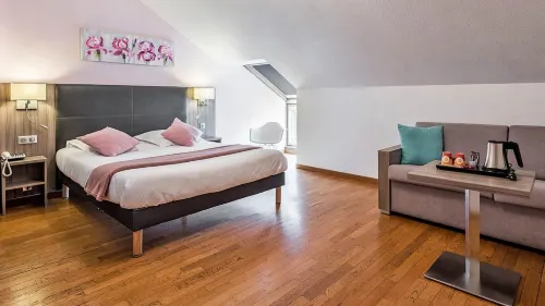 Hôtel Restaurant l'Evidence Hotels in Illoud