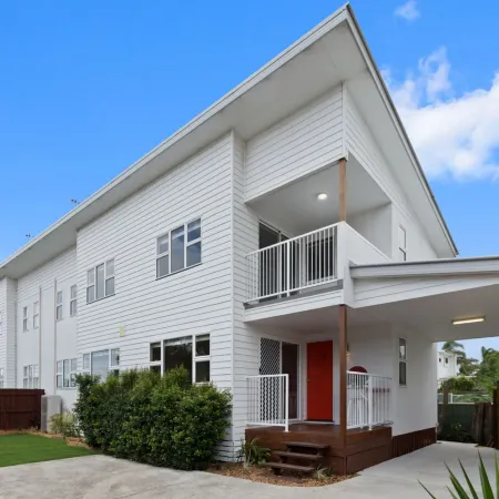 Nobby Beach Holiday Village Отели рядом с достопримечательностью «Берли-Хедз»