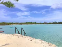 Hotel Coastalbay 2 & Golf Cart Rental
