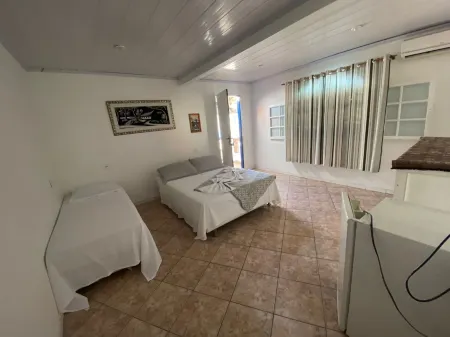 Pousadinha da Bia Отели рядом с достопримечательностью «Igreja Batista Ebenézer»