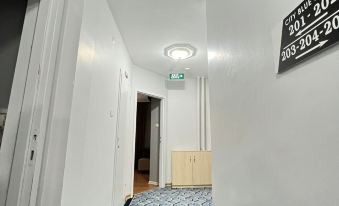 City Blue Hotel