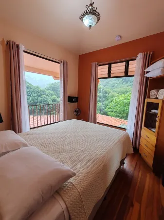 Mi Casa Su Casa Monteverde Отели рядом с достопримечательностью «Curi-Cancha Reserve»